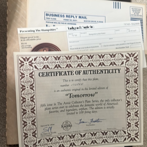 NIB 1985 Tomorrow Annie Collectors Plate by William Chambers Knowles China Comp. - Picture 4 of 7